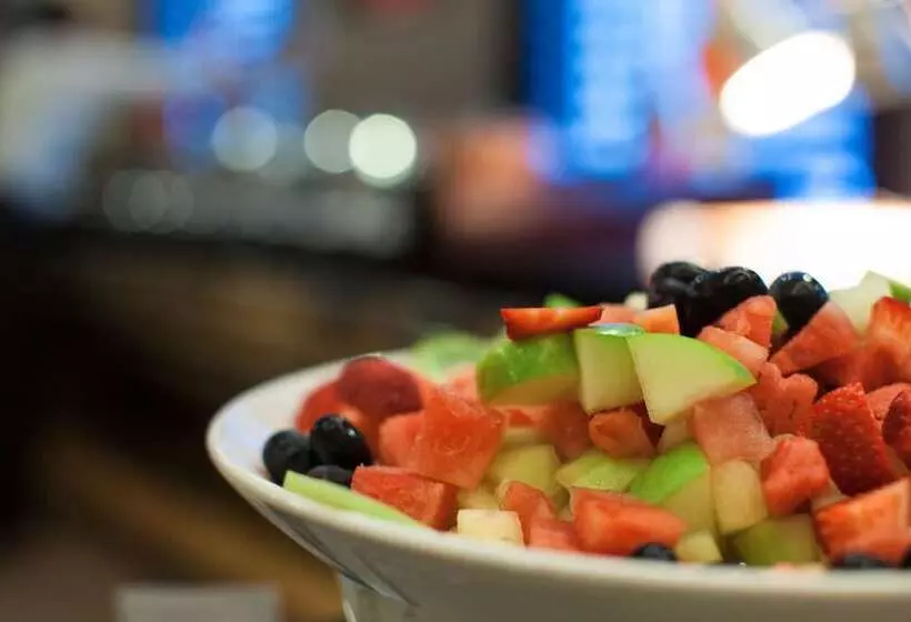 هتل Citymax Al Barsha At The Mall