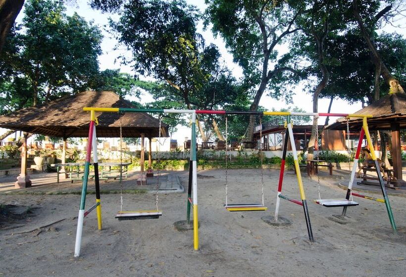 호텔 Club Bali Family Suites @ Legian Beach