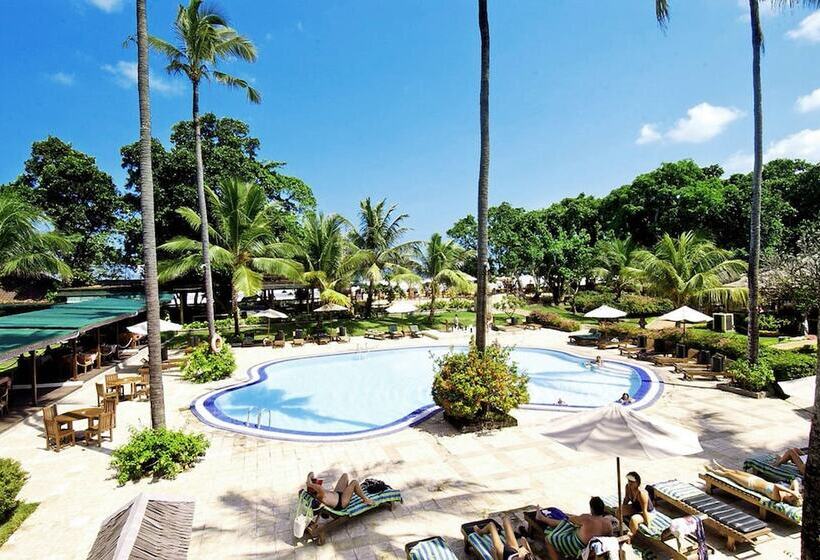 호텔 Club Bali Family Suites @ Legian Beach