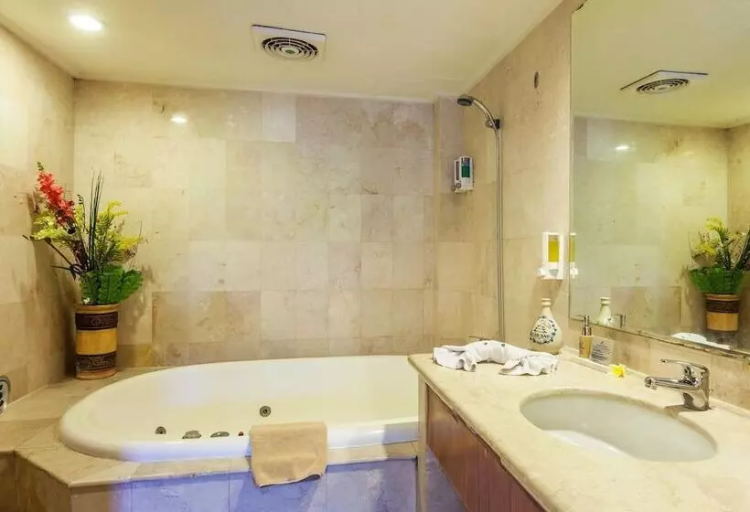 酒店 Club Bali Family Suites @ Legian Beach