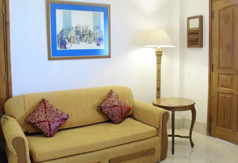 酒店 Club Bali Family Suites @ Legian Beach