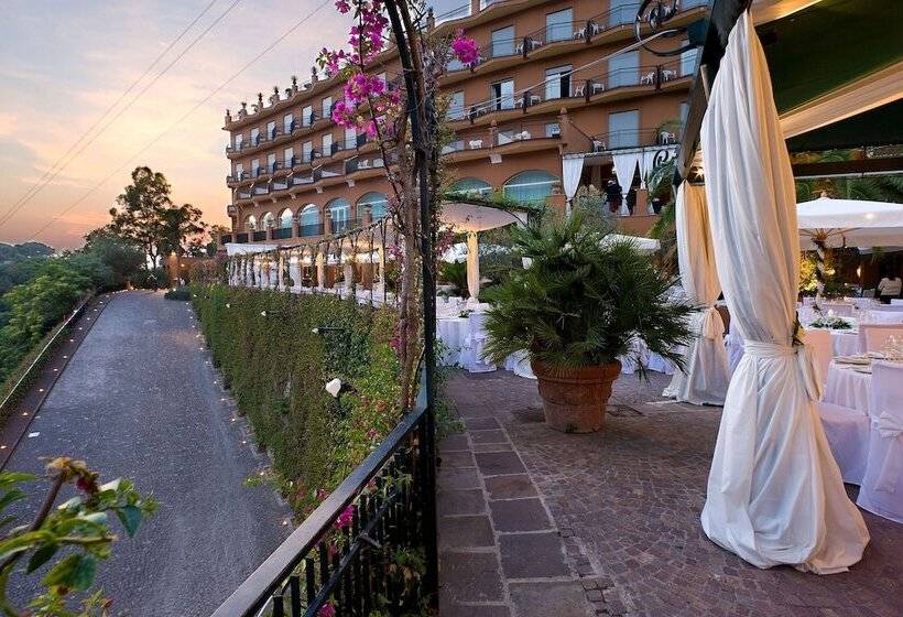 هتل Dei Congressi