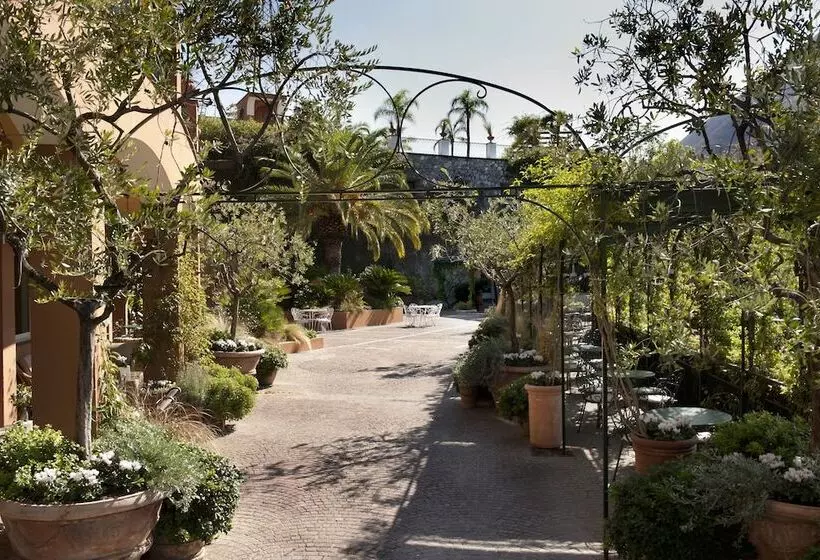 هتل Dei Congressi