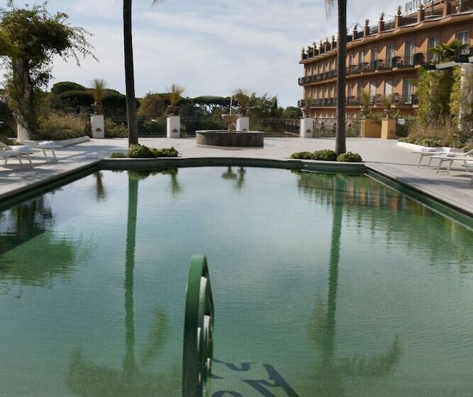 هتل Dei Congressi