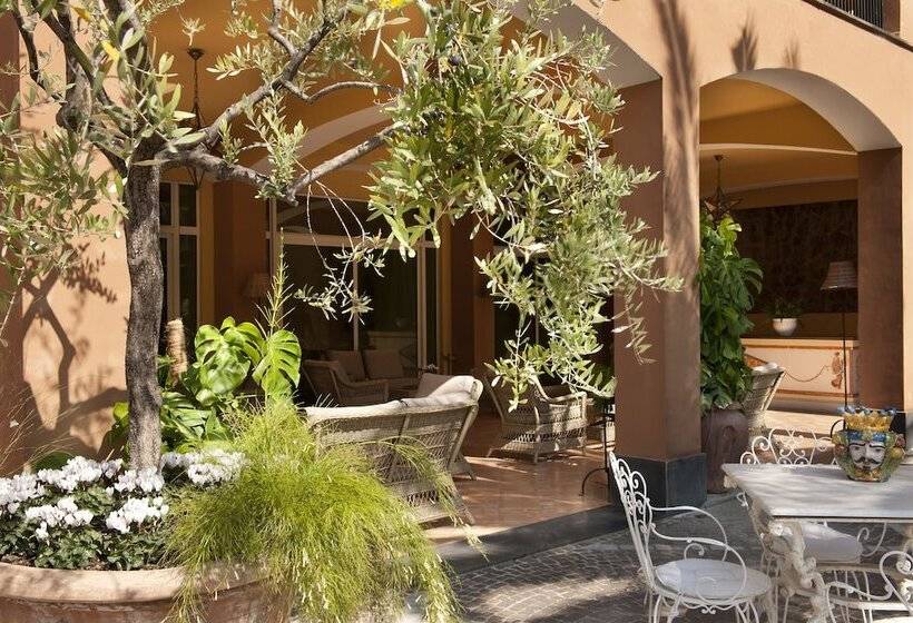 هتل Dei Congressi