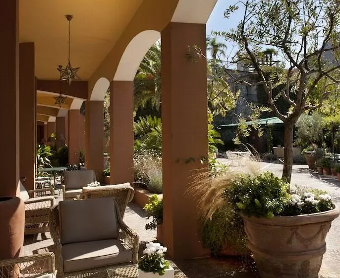 هتل Dei Congressi