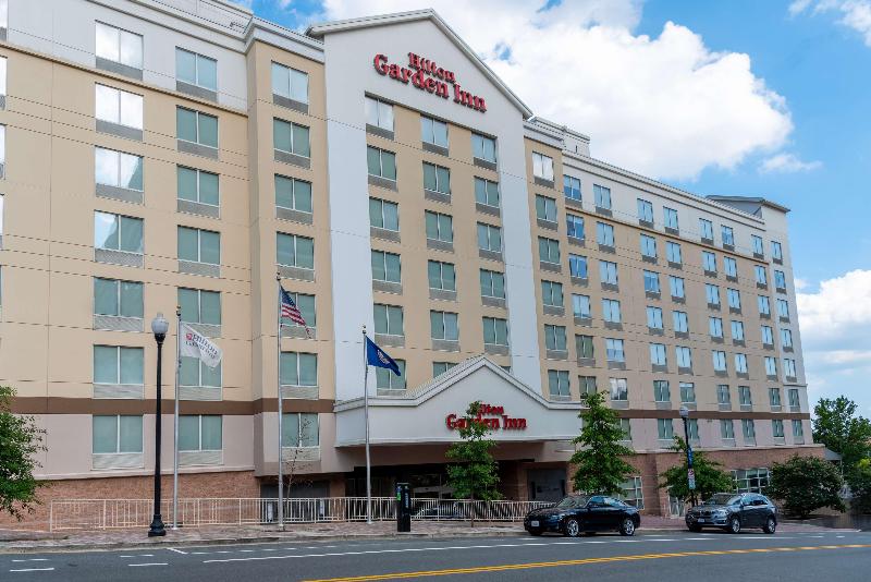 هتل Hilton Garden Inn Arlington/courthouse Plaza