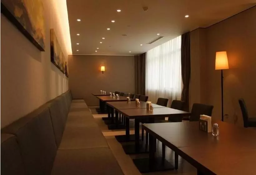 Hotell Home Inn Plus Qingdao Yinchuan West Road Software Park