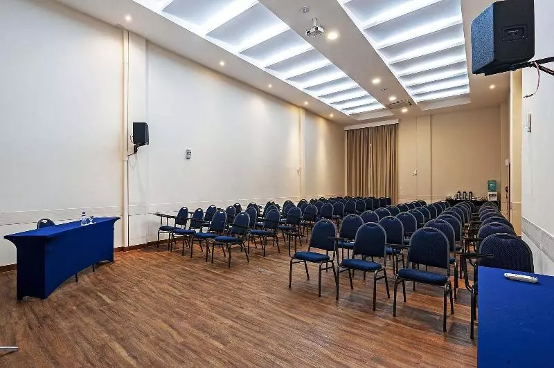 Отель Interclass Florianopolis