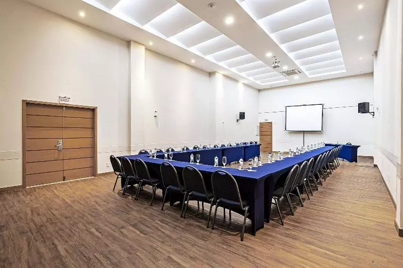 Отель Interclass Florianopolis