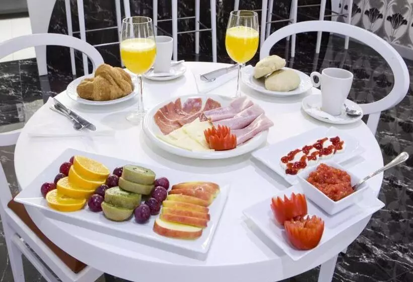 ホテル La Boutique Puerta Osario