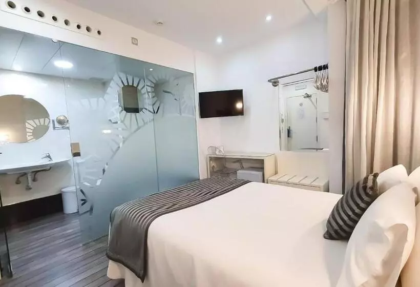 ホテル La Boutique Puerta Osario