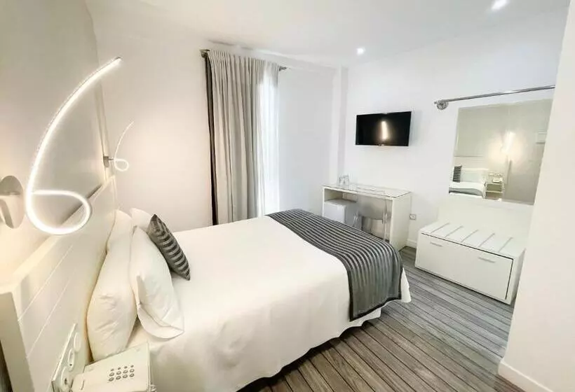 ホテル La Boutique Puerta Osario