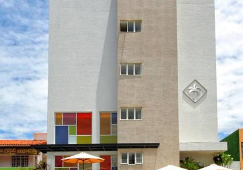 בית מלון כפרי Malibu Plaza