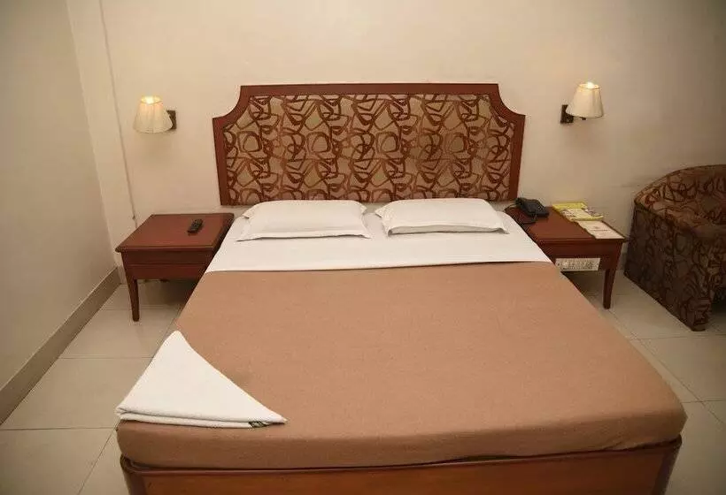 Hotel Maurya
