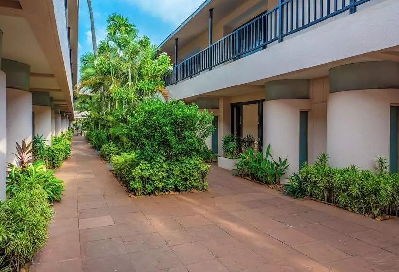 O Hotel Goa, Candolim Beach