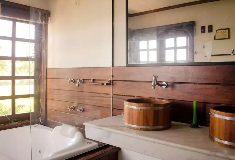 Hotel Porto Do Zimbo