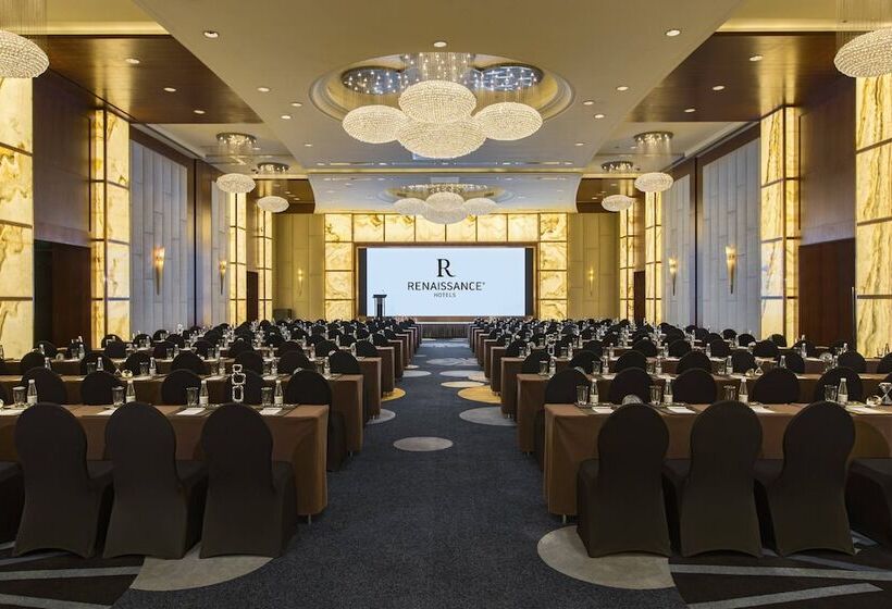 Hotel Renaissance Shanghai Putuo