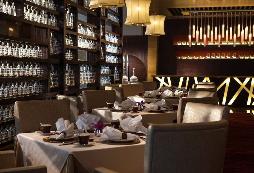 Hotel Renaissance Shanghai Putuo