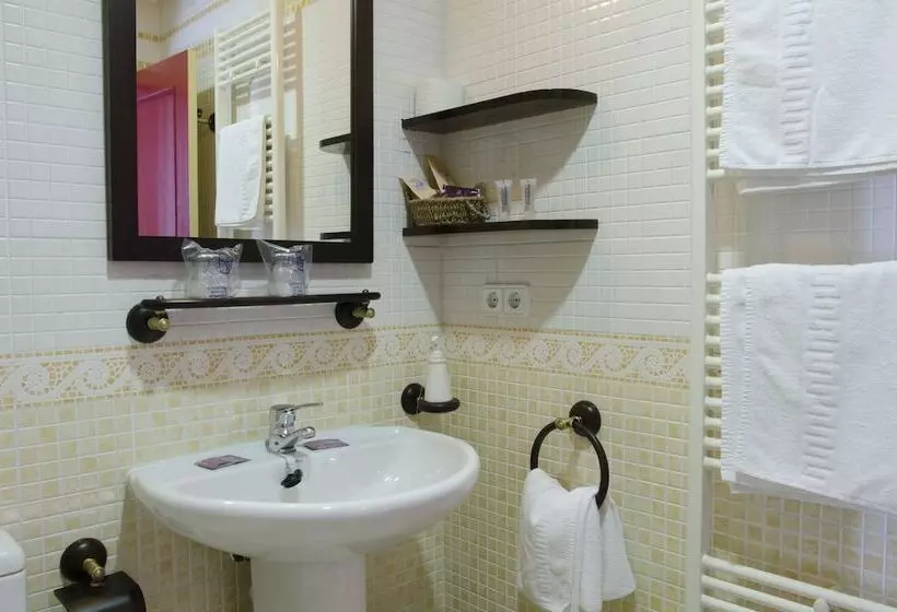 Hotel Rural Palacio Rejadorada