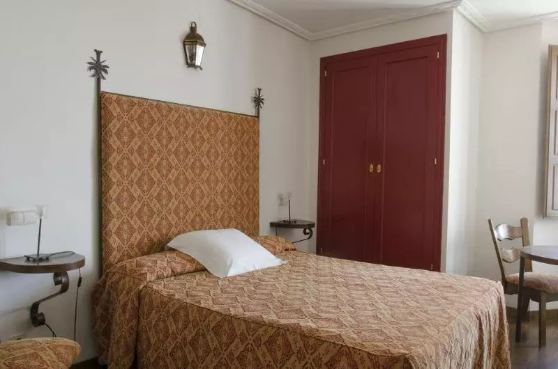 Hotel Rural Palacio Rejadorada