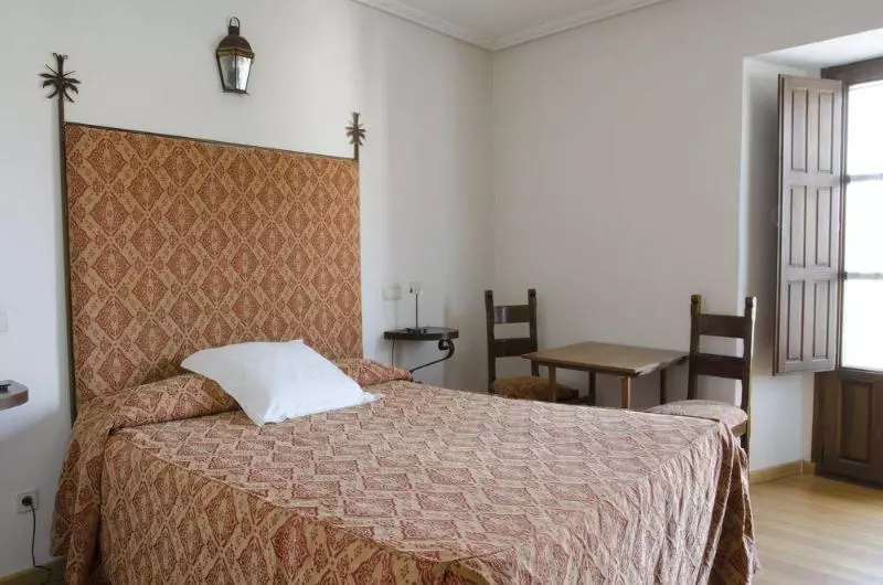 Hotel Rural Palacio Rejadorada