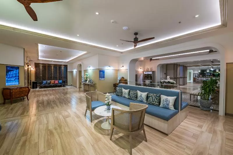 ホテル Sawaddi Patong Resort & Spa By Tolani   Sha Extra Plus