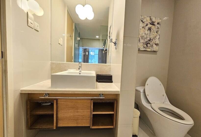 Cormar Suites Serviced Apartment