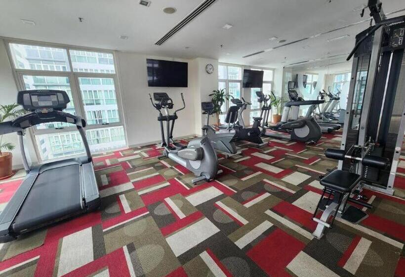 Cormar Suites Serviced Apartment