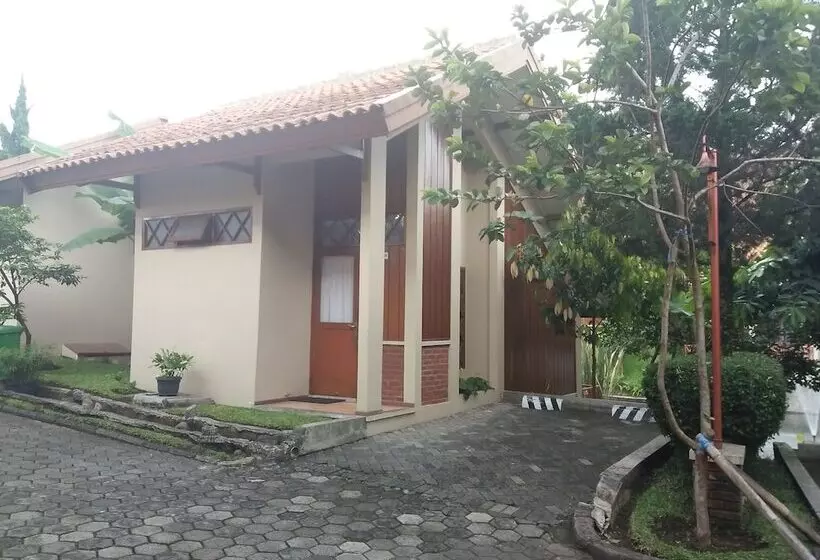 Ahadiat Hotel & Bungalow
