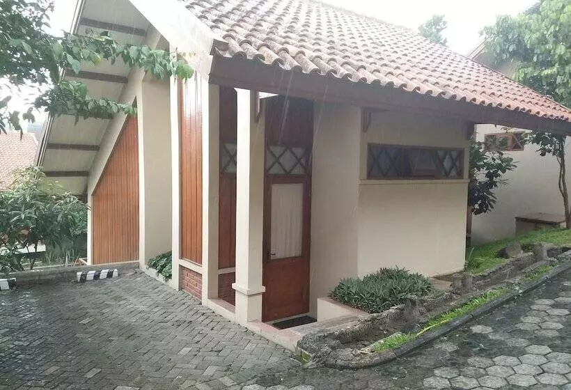 Ahadiat Hotel & Bungalow