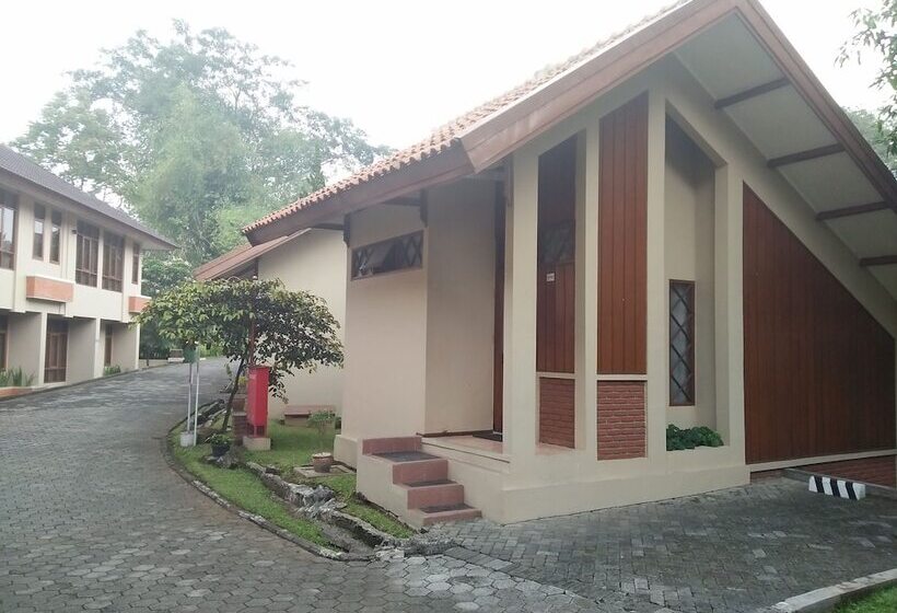 Ahadiat Hotel & Bungalow