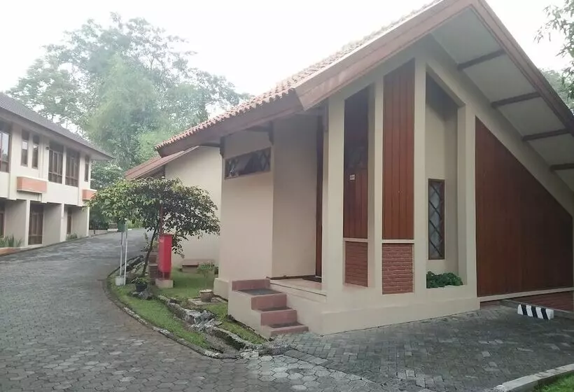 Ahadiat Hotel & Bungalow