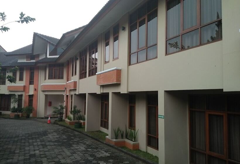 Ahadiat Hotel & Bungalow