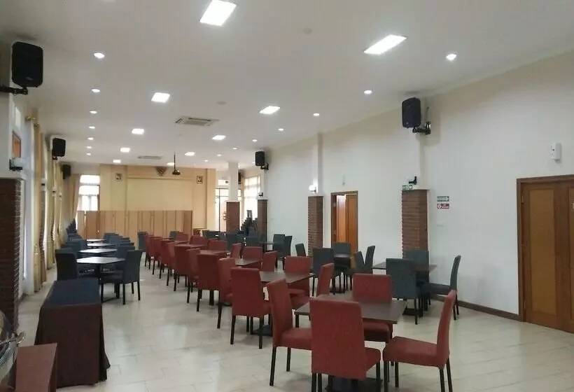 Ahadiat Hotel & Bungalow