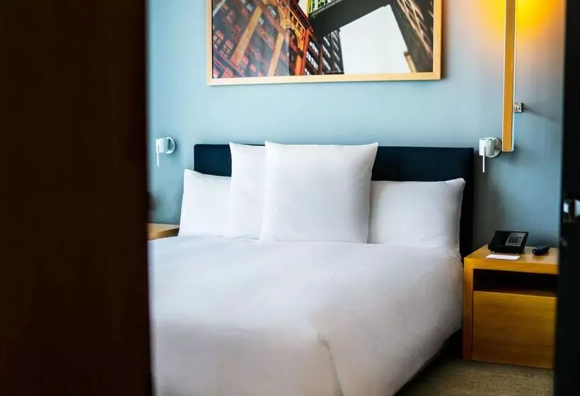 هتل Andaz 5th Avenue, By Hyatt