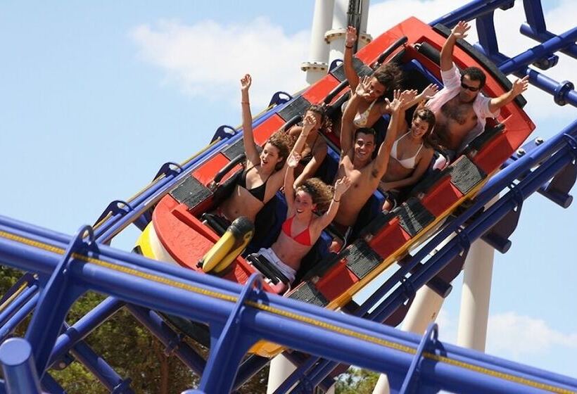 هتل Aquashow Park