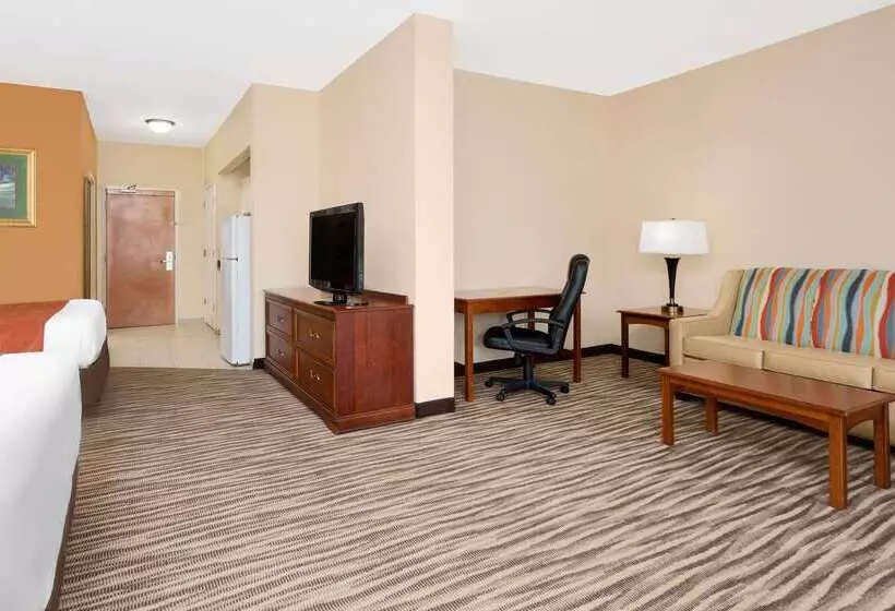 Hotel Baymont By Wyndham Augusta Riverwatch