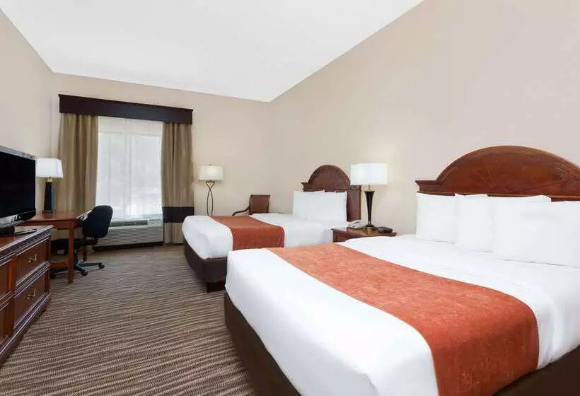 Hotel Baymont By Wyndham Augusta Riverwatch