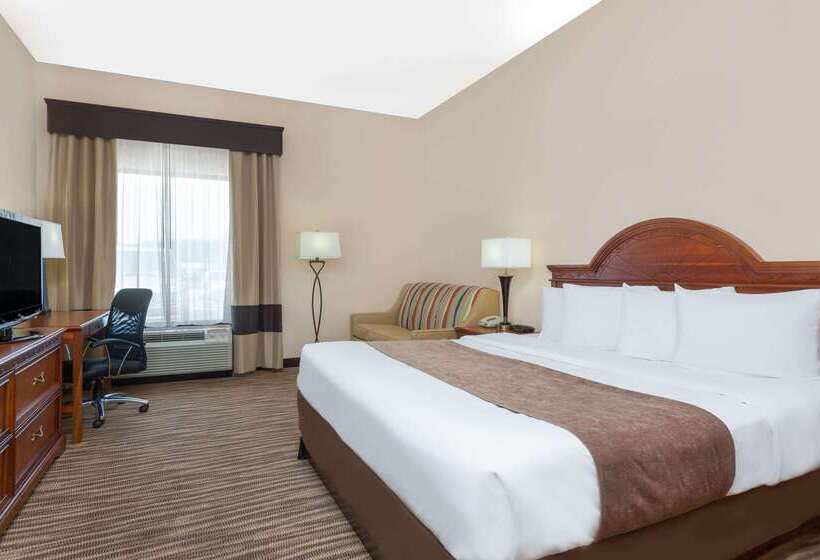 هتل Baymont By Wyndham Augusta Riverwatch