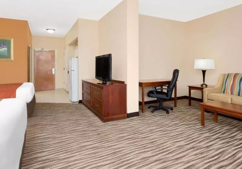 Hotel Baymont By Wyndham Augusta Riverwatch