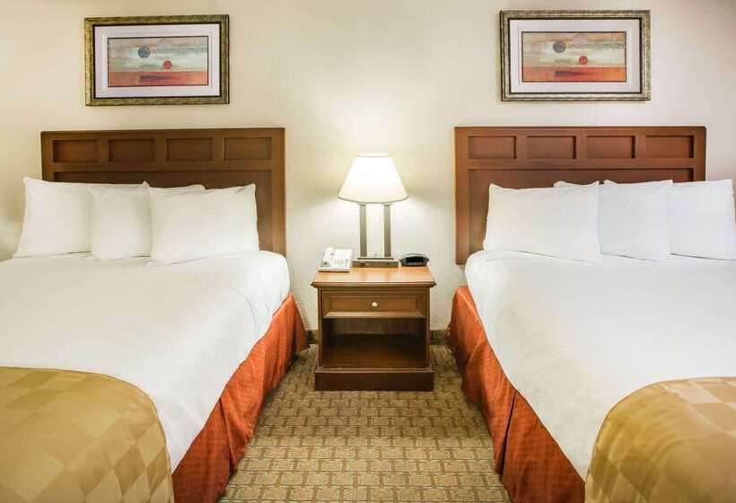 Hotel Baymont By Wyndham Mobile/ I65