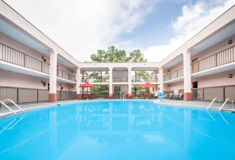 Hotel Baymont By Wyndham Mobile/ I65