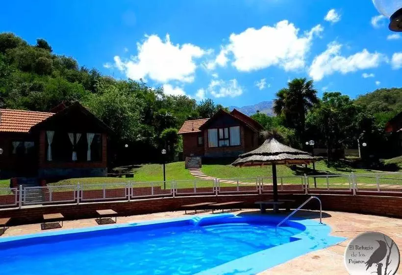 ホテル Cabañas El Refugio De Los Pajaros
