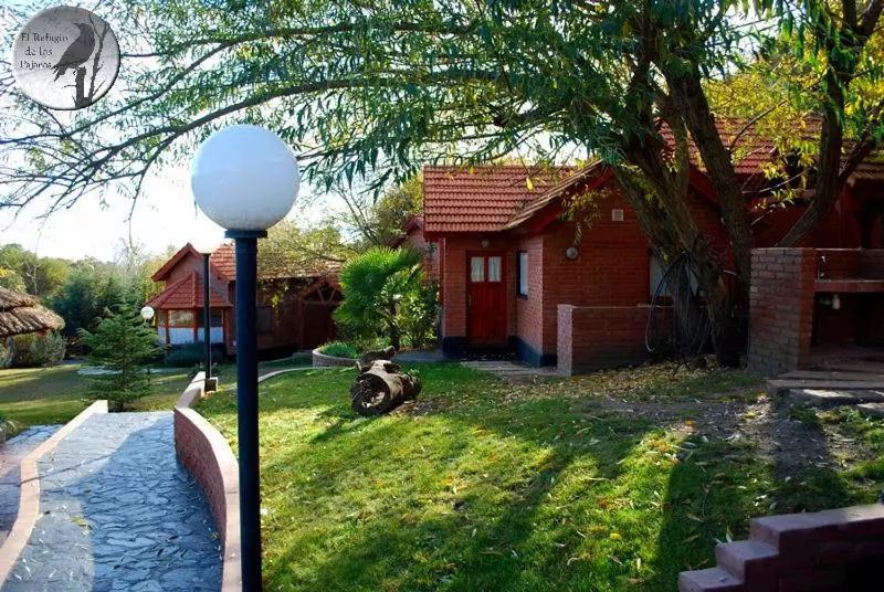 ホテル Cabañas El Refugio De Los Pajaros