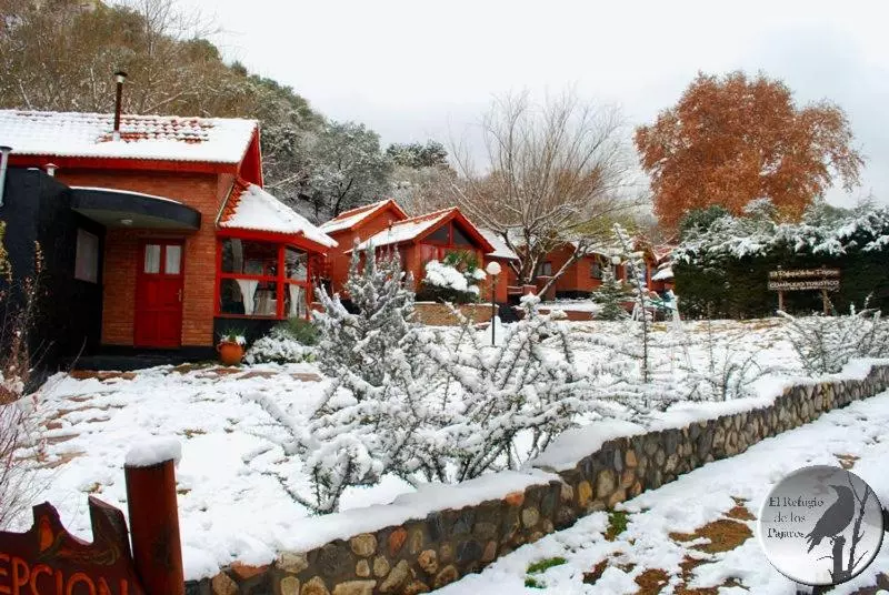 ホテル Cabañas El Refugio De Los Pajaros