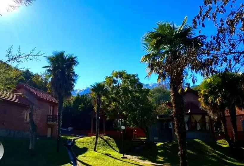 ホテル Cabañas El Refugio De Los Pajaros