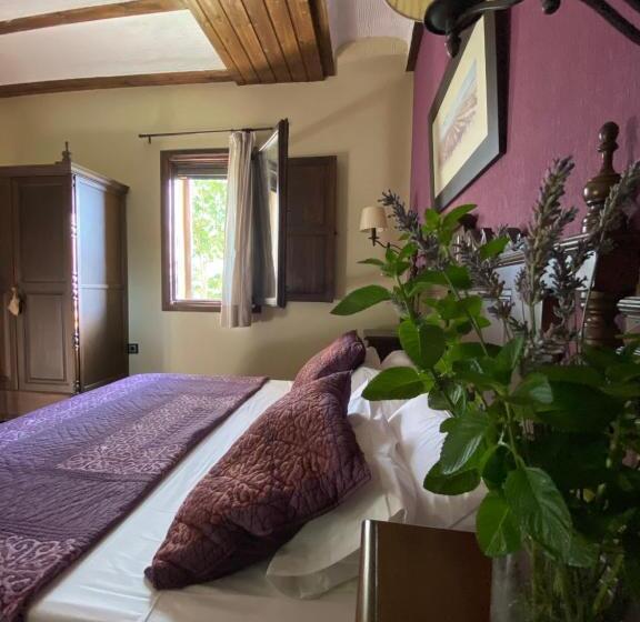 فندق Enoturismo Mainetes