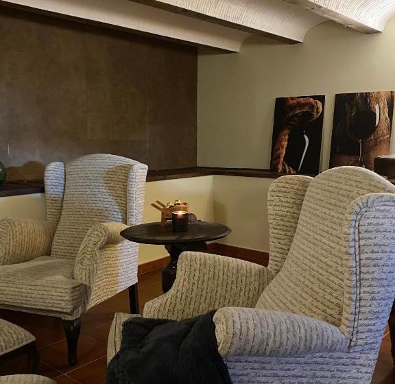 فندق Enoturismo Mainetes