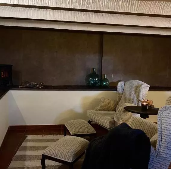 Hotel Enoturismo Mainetes